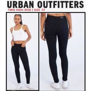 BDG Twig High-Waisted Skinny Jean - Black